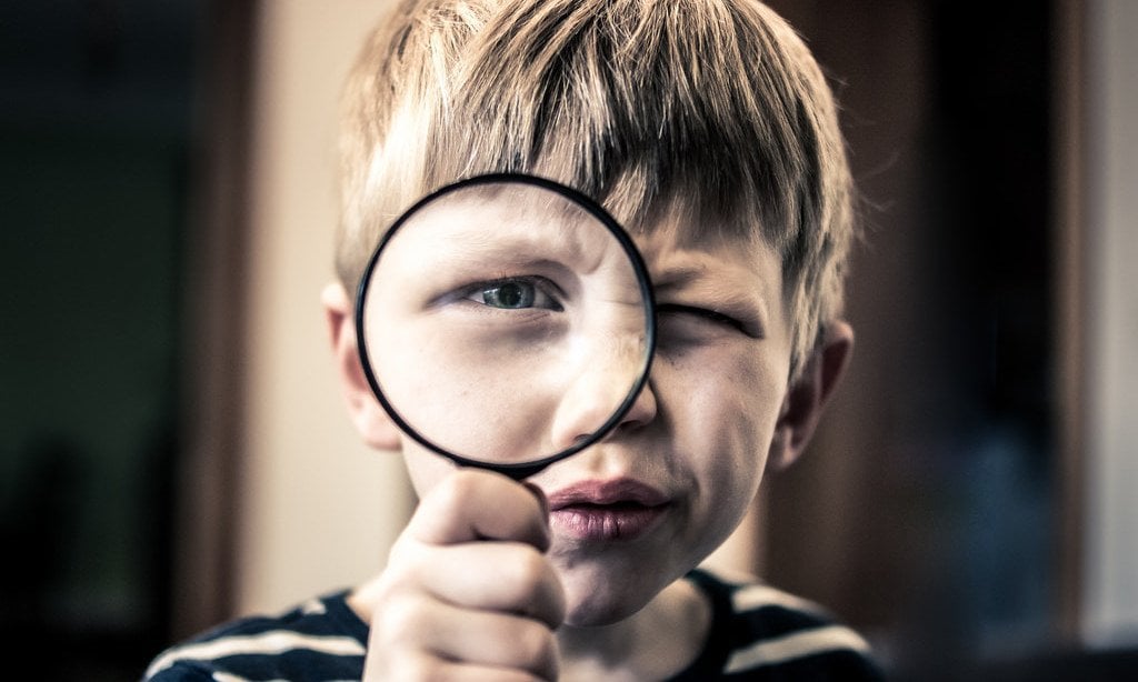 Encourage Curiosity With These 13 Excellent Magnifying Glass Options