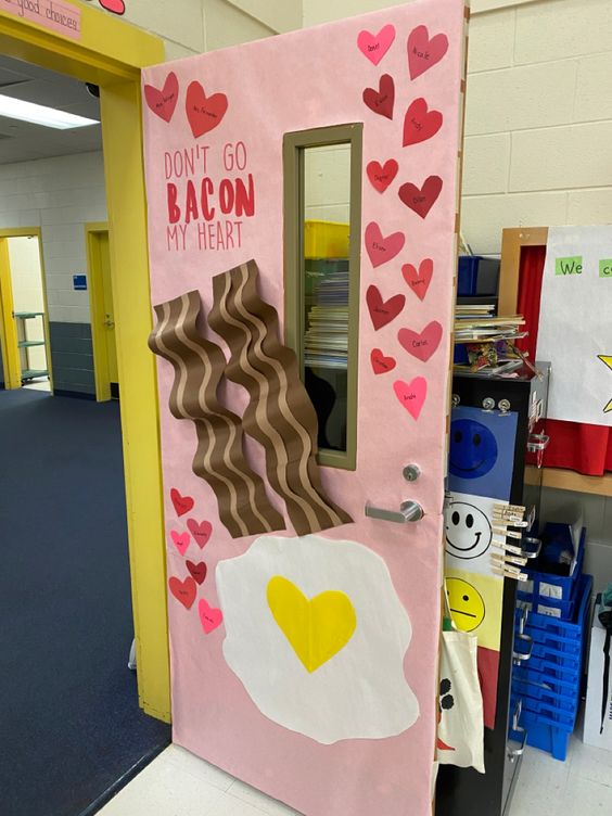 Dont-Go-Bacon-My-Heart Valentines Door Decoration