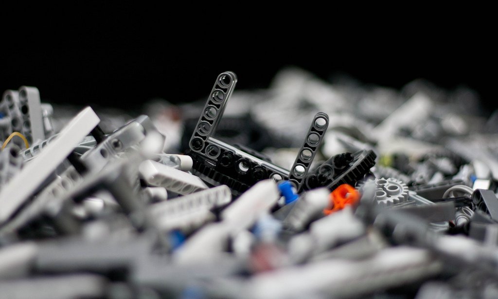 The Basics Of Making And Programming With LEGO Robotics